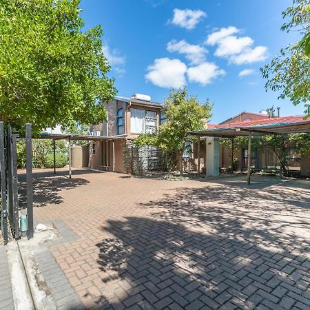 Absolute Bosch Guest House Στέλενμπος Εξωτερικό φωτογραφία
